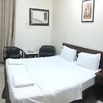 Al Eyeery Furnished Apartment Medinah 2